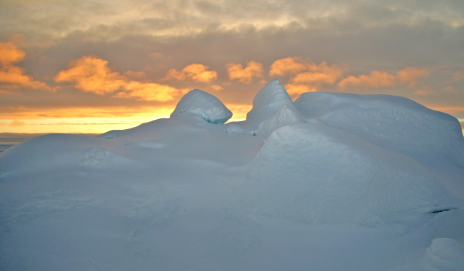 A spectacular Arctic sunset