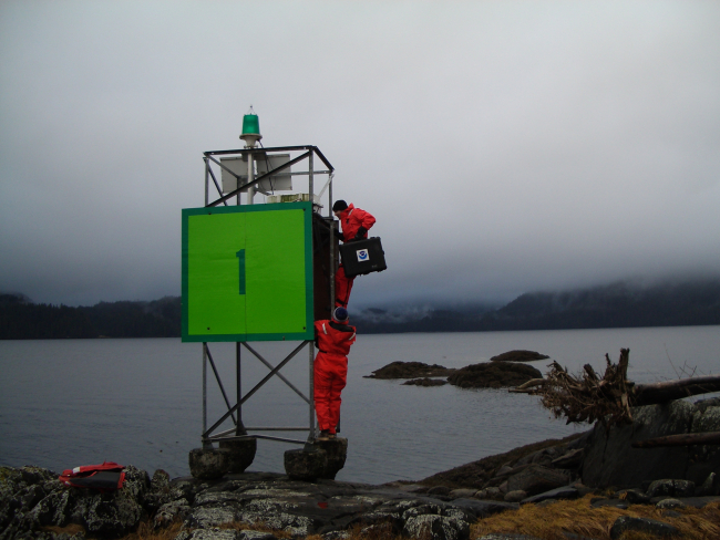 Establishing horizontal control station on Coast Guard daymarker