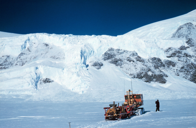 Tractor stopped while looking for crevasses on glacierMcMurdo Station to South Pole traverse