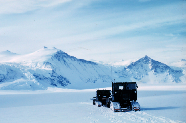 Tractor-train heading up Skelton GlacierMcMurdo Station to South Pole traverse