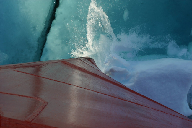 USCGC ice-breaker Healy'sBow breaks through Arctic ice!