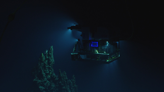 Deep Discoverer hovering near a hydrothermal vent chimney as seen fromSerios