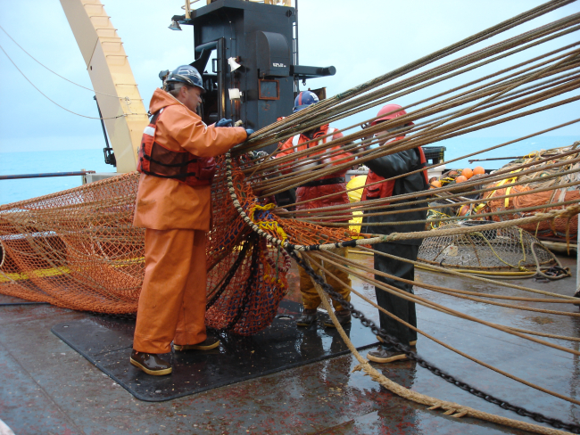Removing Headrope Transducer from midwater trawl