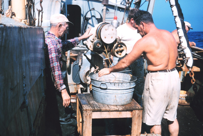 Preparing longlines for tuna fishing