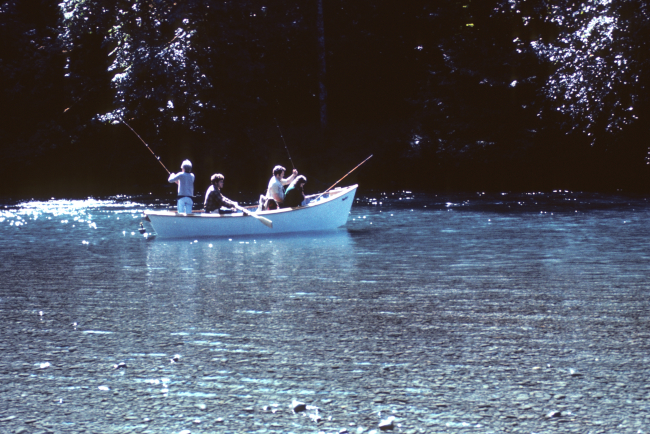 Drift fishing for steelhead on the Queets River