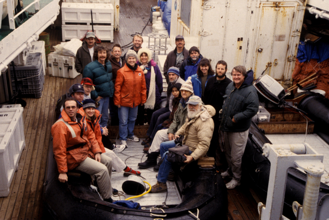The AMLR science team on the stern of the R/V Yuzhmorgeologiya
