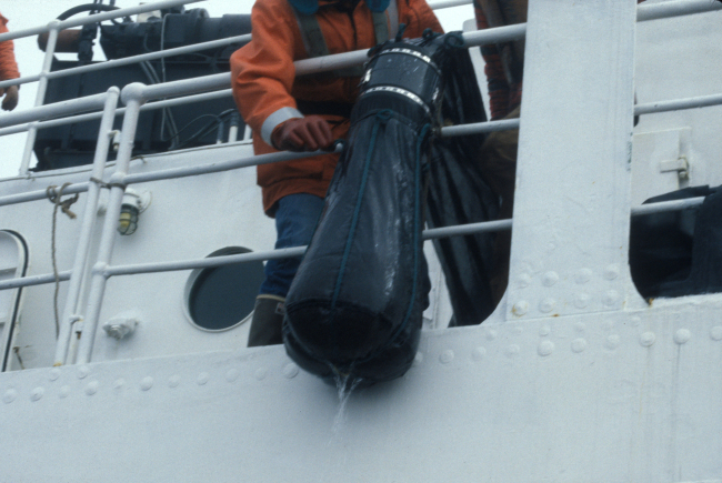 IKMT cod end on NOAA Ship Surveyor