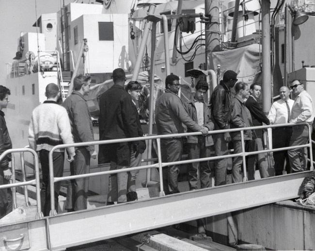 Tour group on the gangway of the ALBATROSS IV