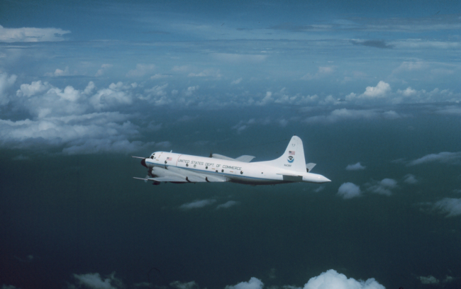 NOAA P-3 N43RF in flight