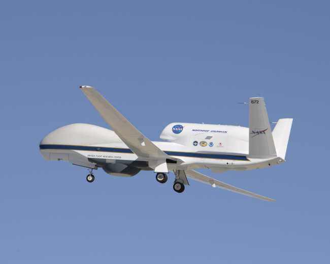 NASA's Global Hawk soars aloft from Edwards Air Force Base on afunctional check flight of the aircraft payload and systems