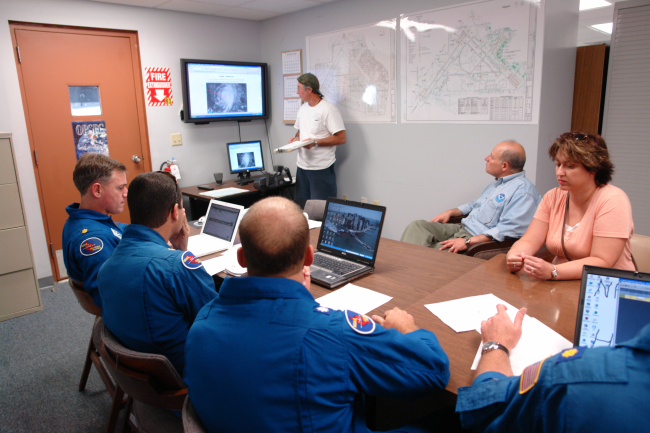 Pre-flight briefing prior to flight into eye of Hurricane Ike on September 10,2008