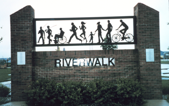 The entrance to River Walk