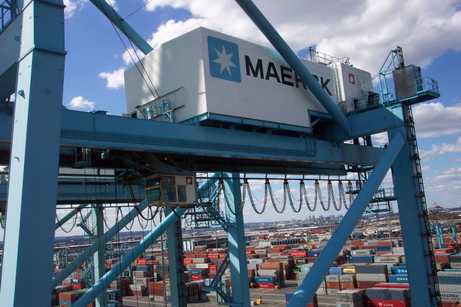 A crane for handling shipping containers at Port Elizabeth, New Jersey