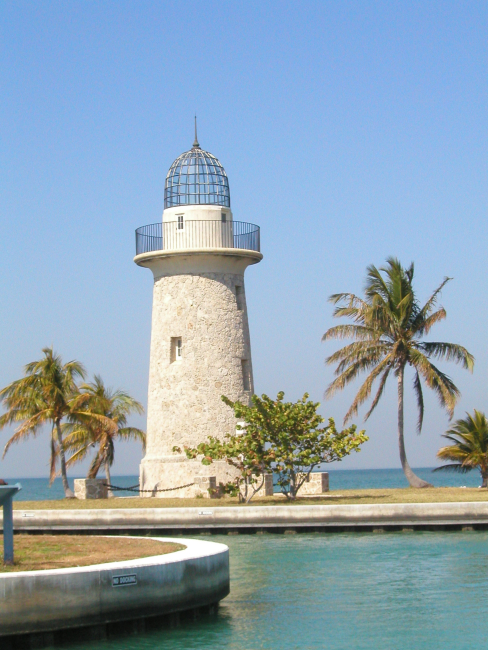 Boca Chita Key Lighthouse in Biscayne National Park