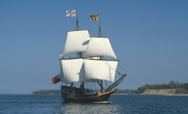 The tall ship Maryland Dove sailing in the Potomac River
