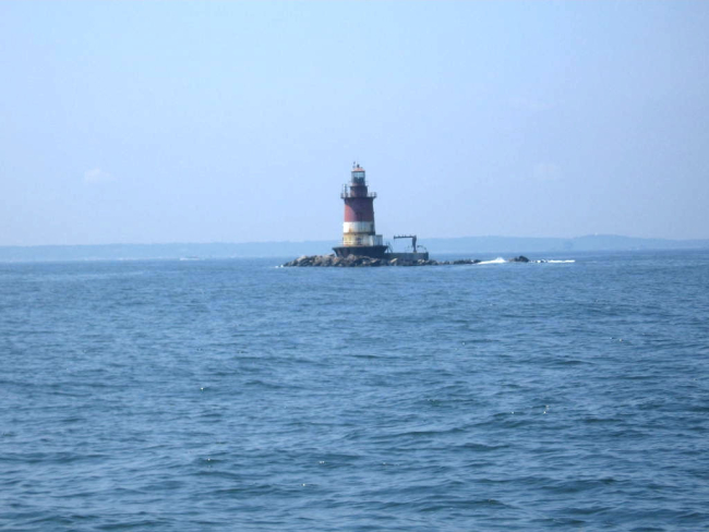Romer Shoal Lighthouse, entering New York Harbor
