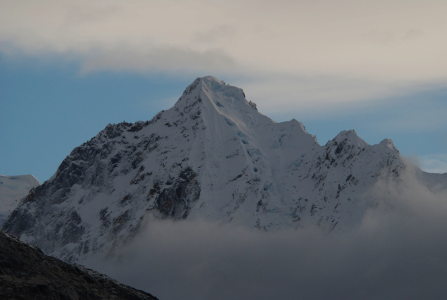 A mountain peak in the vicinity of Johns Hopkins Glacier
