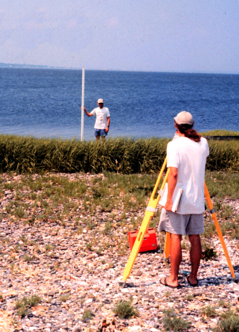 Narragansett Bay National Estuarine Research ReserveObserving tidal height measurements at Providence Point, Prudence Island