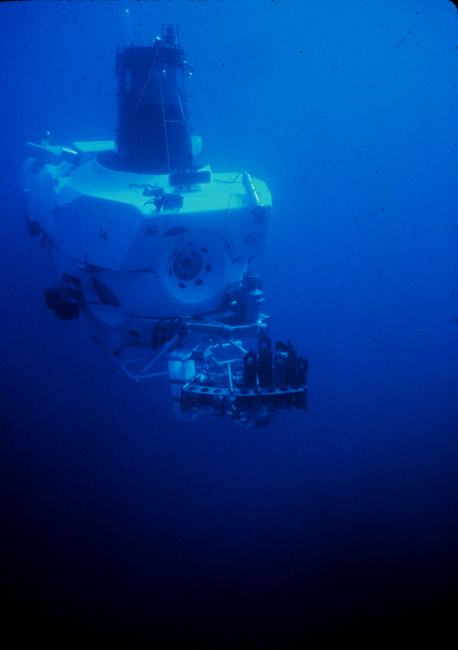 ALVIN in 1978, a year after first exploring hydrothermal vents