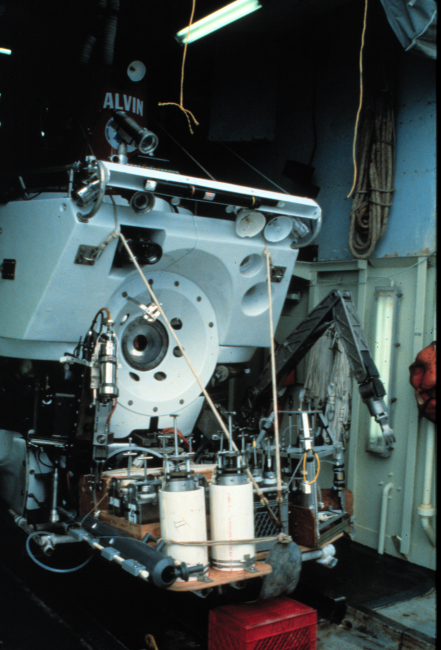 ALVIN loaded for sample collection dives in 2500 meters off New Jersey