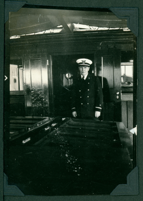 Unidentified C&GS; officer