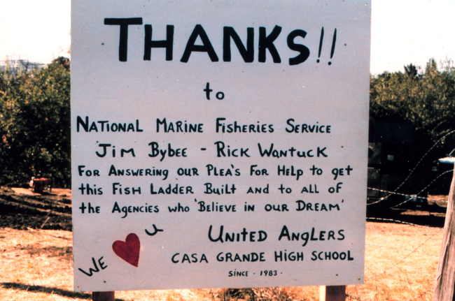 A sign constructed by the students thanks NOAA for its role in the constructionof the fish pools