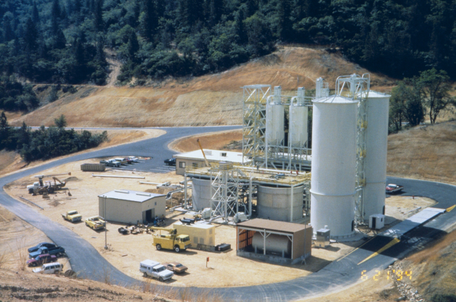 An acid mine drainage (AMD) treatment plant at Iron Mountain Mine
