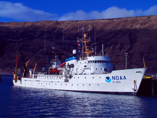 NOAA Ship MILLER FREEMAN getting ready for acoustic trawl survey, starboard view