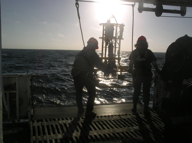 Oceanographer Steve Pierce and Survey Tech Lillian conducting CTD castoff the Miller Freeman 2005 NWFSC Acoustic Hake Survey