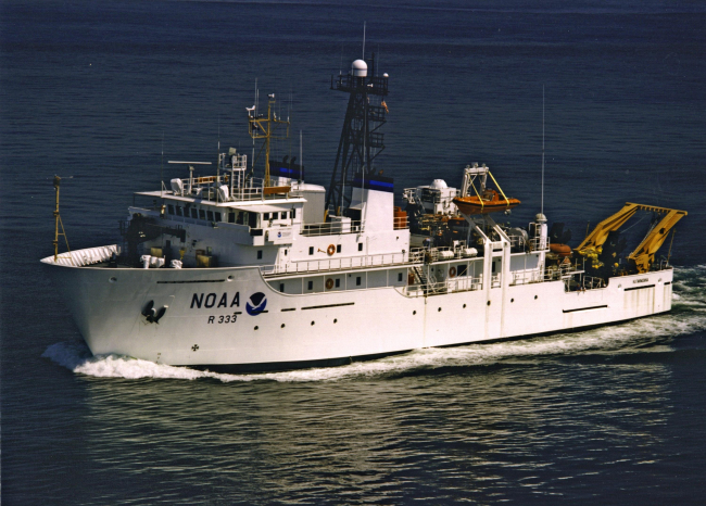 NOAA Ship KA'IMIMOANA (R333) underway