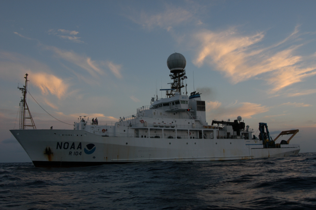 NOAA SHIP RONALD H