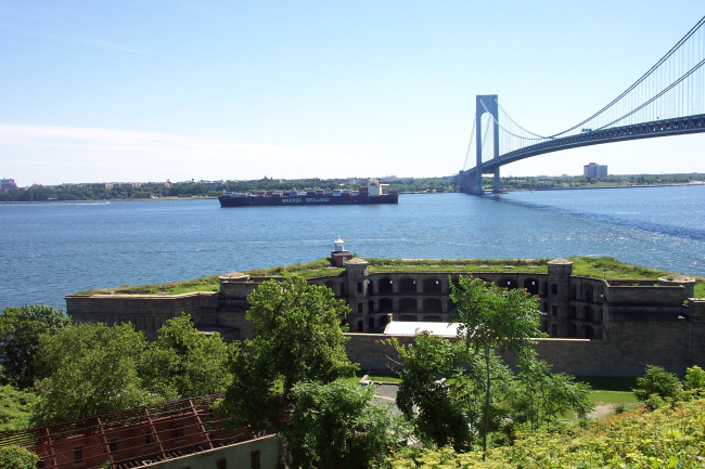 The containership SEALAND COMMITMENT entering New York Harbor