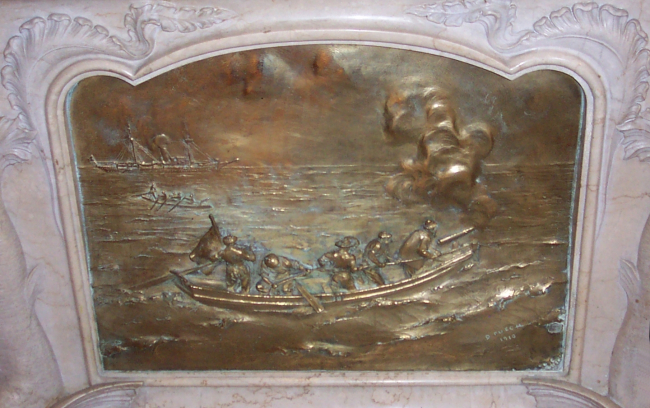 Bronze casting of Prince Albert capturing a pilot whale from a whale boat of thePrincesse Alice