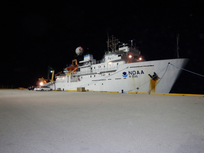NOAA Ship OSCAR ELTON SETTE pierside
