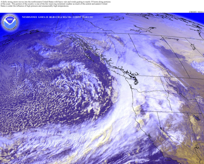 A large fall storm hits the Pacific Northwest with winds up to 55 knots