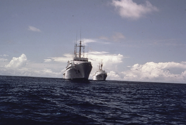 NOAA Ships RESEARCHER and DISCOVERER