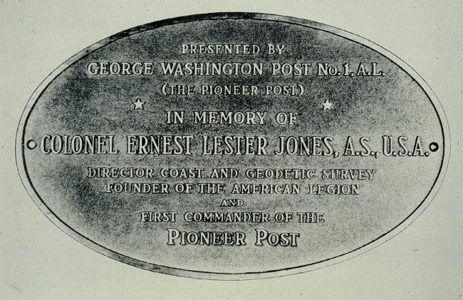 Commemorative plaque in honor of Colonel E
