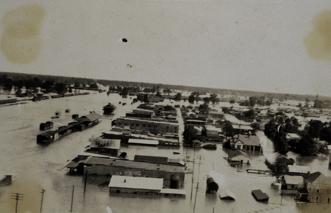 The great Mississippi River flood of 1927