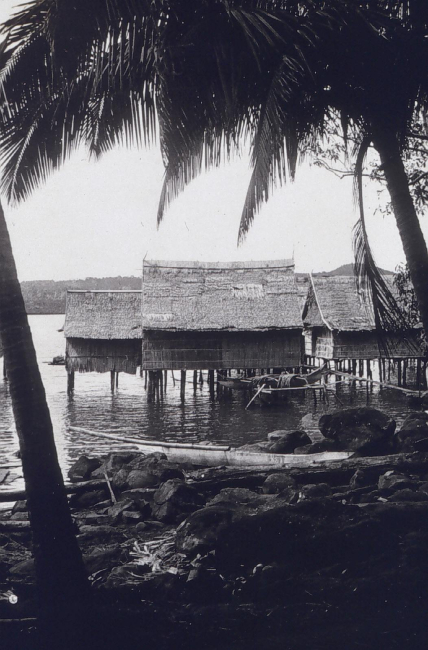 Native homes at Bojelebung