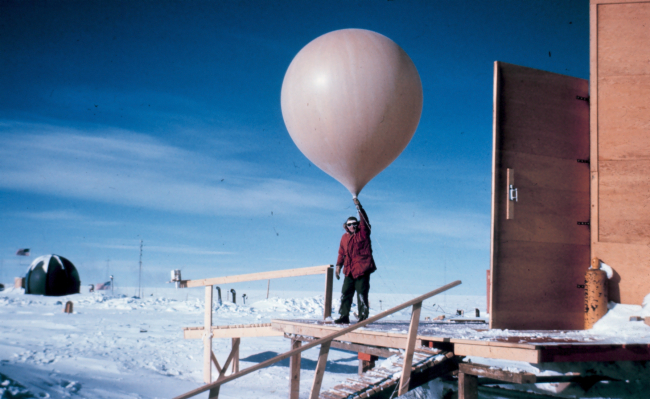 Launching a balloon in Antarctica