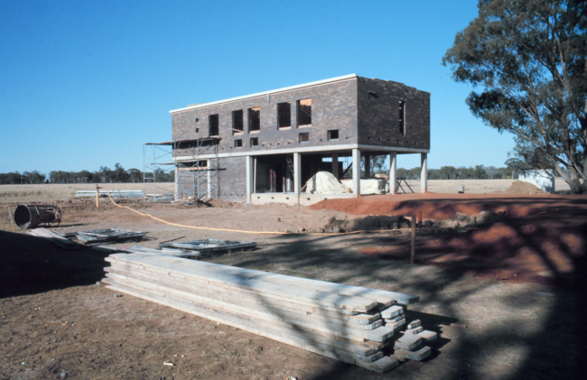 Construction of the new Ionospheric Service Solar Observatory at Culgoora