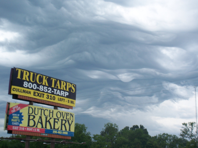Bizarre clouds over northern Mississippi