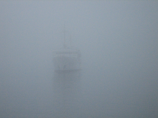 Photo #3of NOAA Ship FAIRWEATHER approaching pier in fog at Valdez