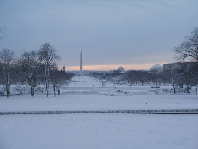 Looking west over the National Mall to the Washington Monument