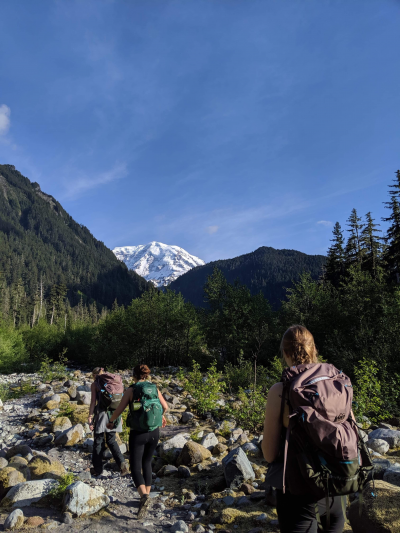 Class of 2018 Hollings scholars take on the outdoors at Mount Rainier, Washington, on June 1, 2019.